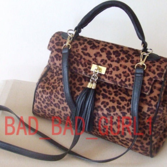 Beautiful ALDO Leopard Handbag - Picture 3 of 9